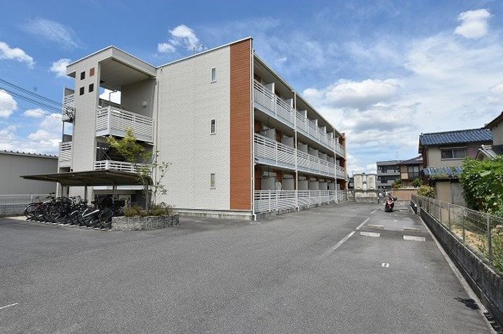 奈良県大和郡山市九条町(マンション)の賃貸物件104の外観
