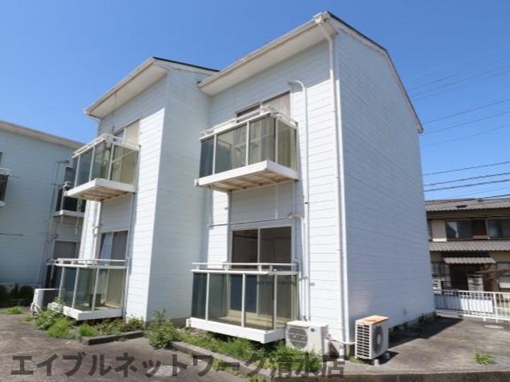 静岡県静岡市清水区港南町(アパート)の賃貸物件の外観