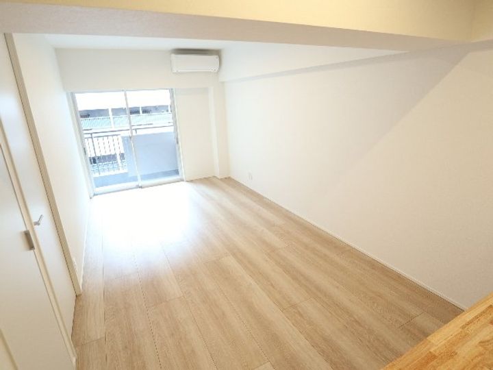 奈良県奈良市大宮町6丁目(マンション)の賃貸物件の居間