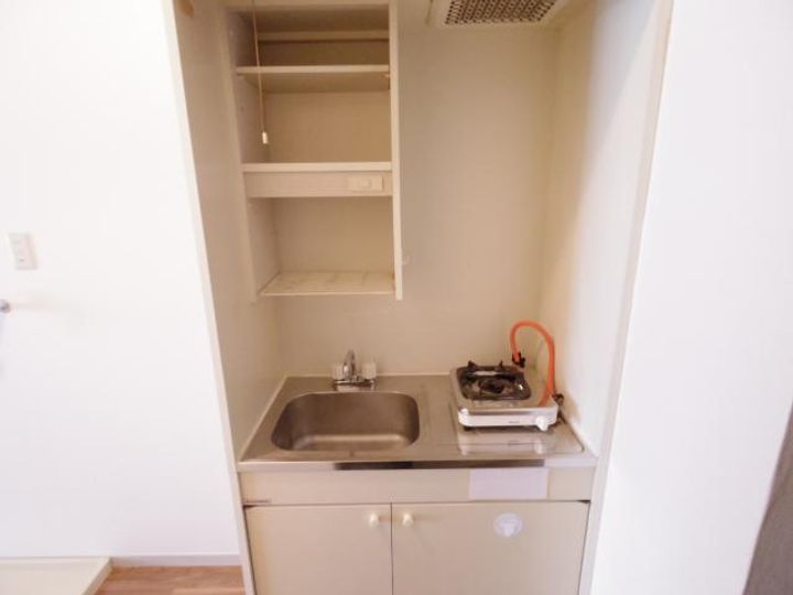 奈良県生駒郡三郷町立野南1丁目(アパート)の賃貸物件のキッチン