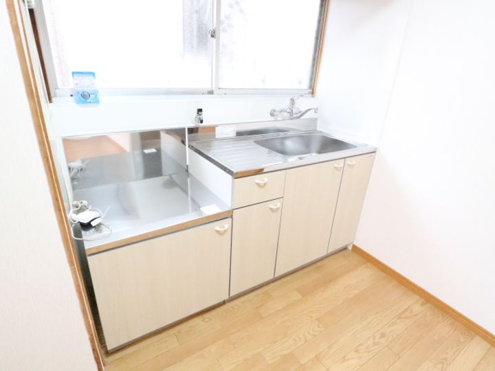 平和荘のキッチン