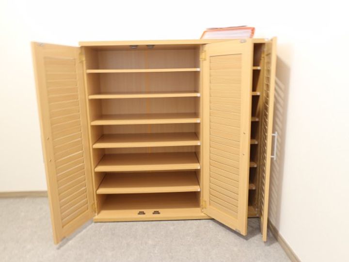 奈良県大和郡山市北西町(アパート)の賃貸物件の玄関