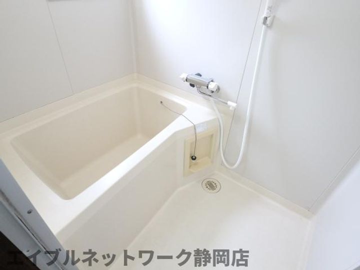 静岡県静岡市葵区安東3丁目(アパート)の賃貸物件の風呂