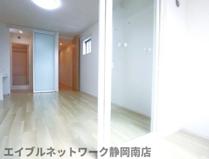 ウィステリア リズムの内装