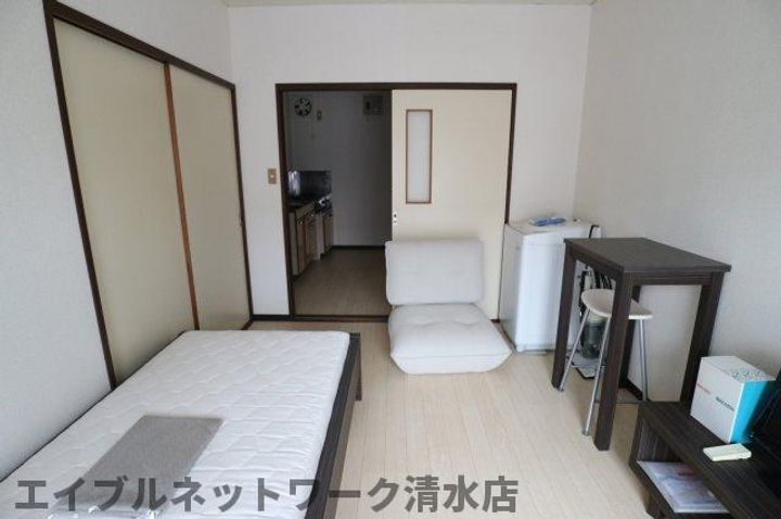 静岡県静岡市清水区追分1丁目(マンション)の賃貸物件の居間