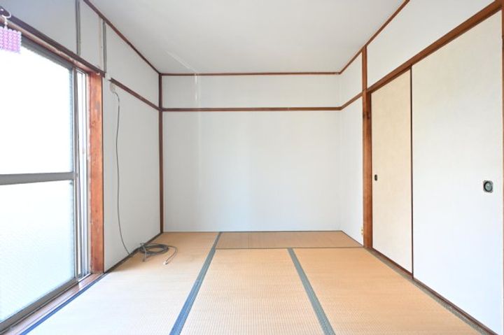 平和マンションの内装