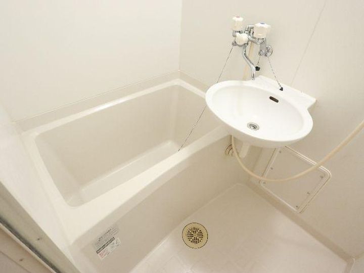 奈良県奈良市中山町(アパート)の賃貸物件203の風呂