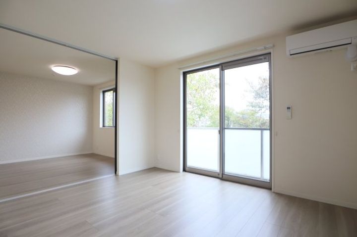 奈良県磯城郡田原本町大字新町(アパート)の賃貸物件201の居間