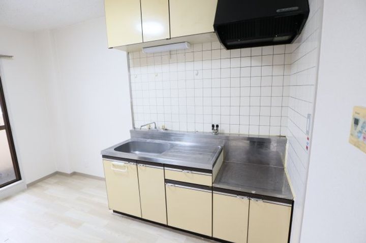 奈良県橿原市醍醐町(マンション)の賃貸物件306のキッチン