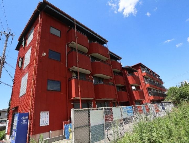 奈良県奈良市法蓮町(マンション)の賃貸物件の外観