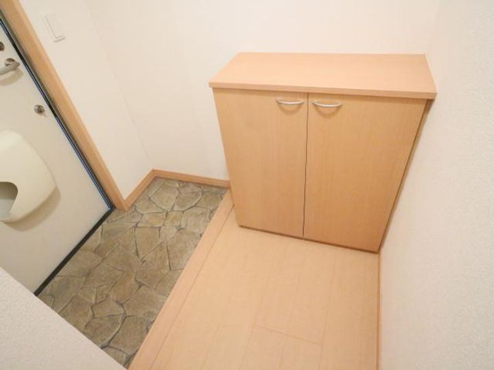 奈良県奈良市中新屋町(アパート)の賃貸物件103の玄関