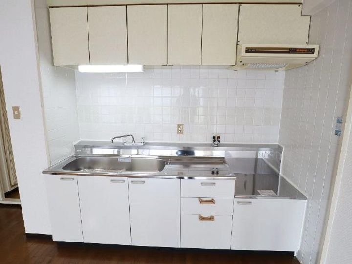 奈良県生駒市東生駒1丁目(マンション)の賃貸物件303のキッチン