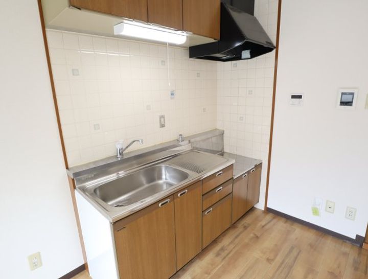 奈良県生駒市辻町(マンション)の賃貸物件102のキッチン