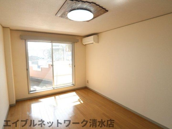静岡県静岡市清水区折戸(マンション)の賃貸物件の内装