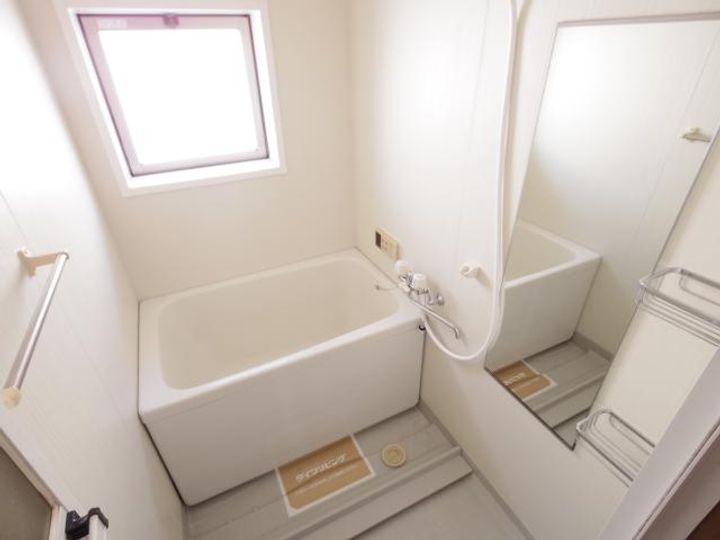 奈良県葛城市北花内(アパート)の賃貸物件の風呂