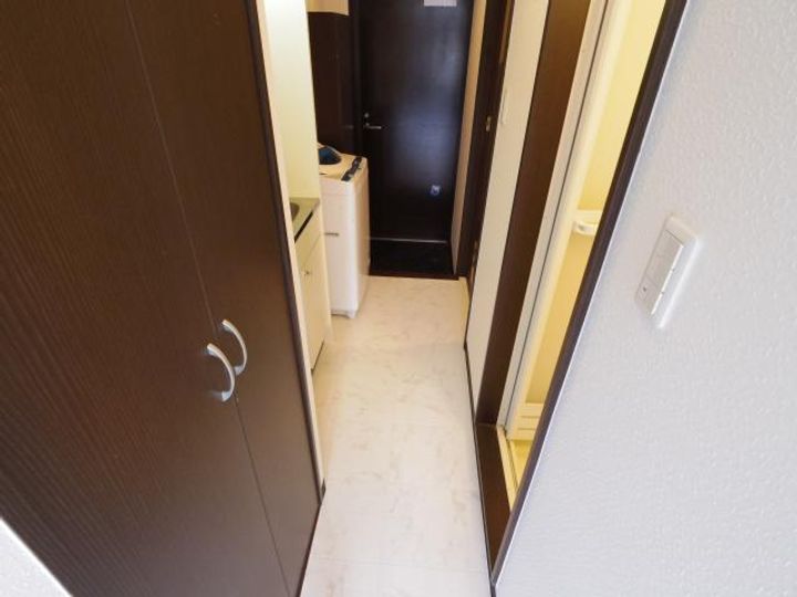 奈良県奈良市帝塚山6丁目(マンション)の賃貸物件の玄関