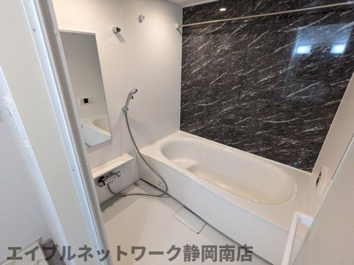 ダブル・クエストⅡの風呂