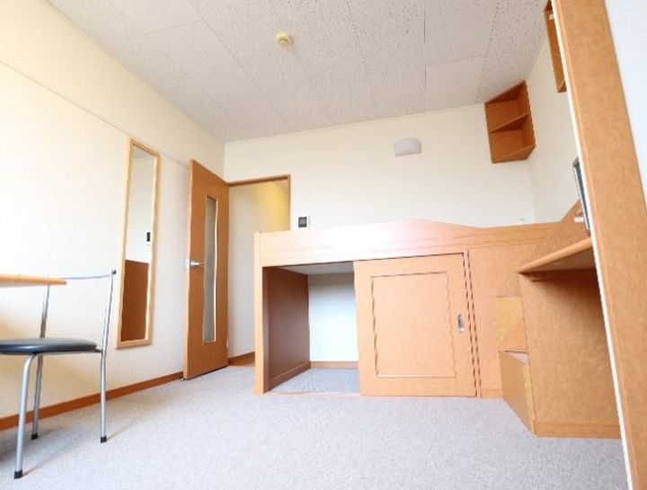 レオパレスくれーる大安寺208の内装