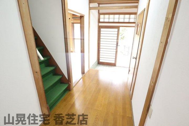 奈良県香芝市関屋(一戸建)の賃貸物件K-1の玄関