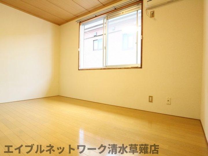 静岡県静岡市清水区谷田(アパート)の賃貸物件203の居間