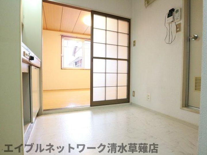 静岡県静岡市清水区谷田(アパート)の賃貸物件203の内装