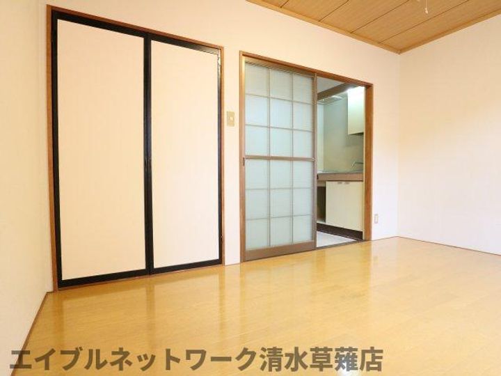 静岡県静岡市清水区谷田(アパート)の賃貸物件203の居間