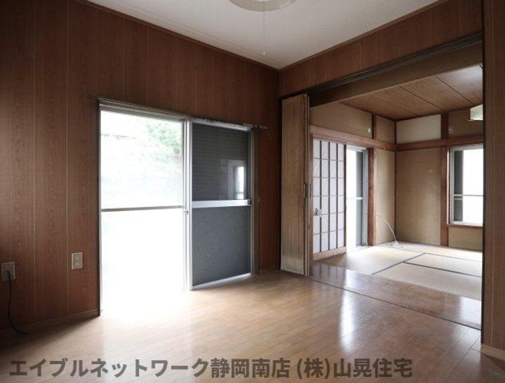 静岡県焼津市田尻(一戸建)の賃貸物件Kの居間