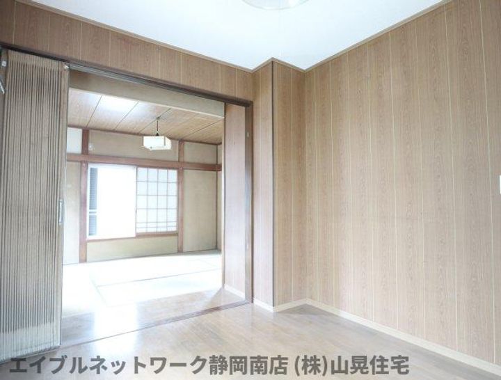 静岡県焼津市田尻(一戸建)の賃貸物件Kの居間