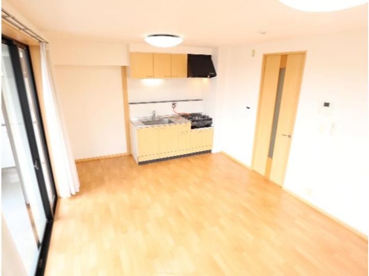 京都府木津川市州見台1丁目(マンション)の賃貸物件の居間