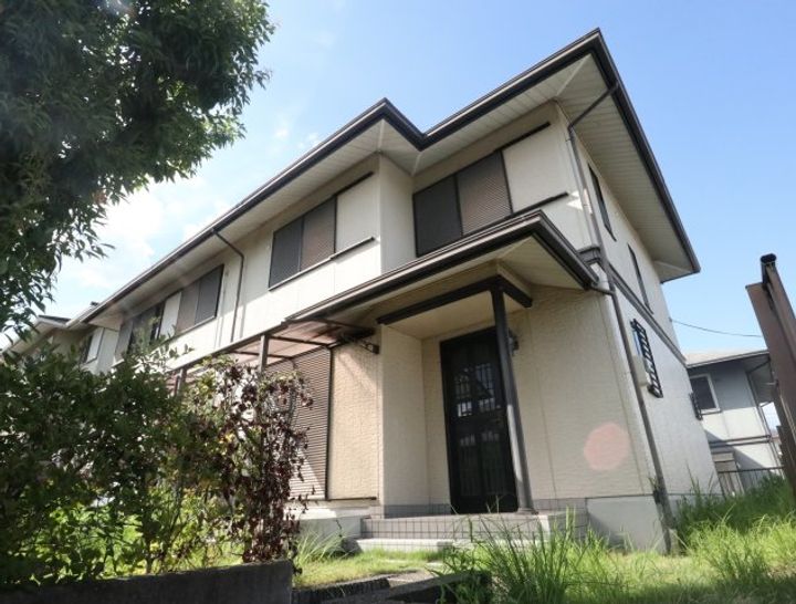 奈良県奈良市朱雀6丁目(テラスハウス)の賃貸物件の外観