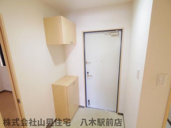 奈良県橿原市石原田町(マンション)の賃貸物件2-Eの玄関