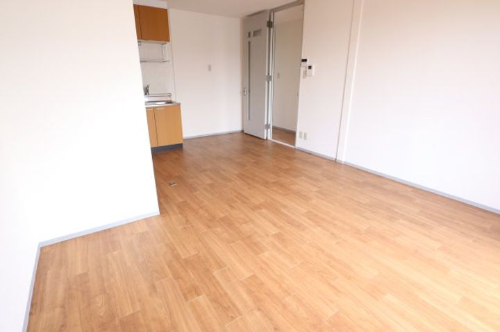 奈良県北葛城郡広陵町馬見北6丁目(アパート)の賃貸物件202の居間