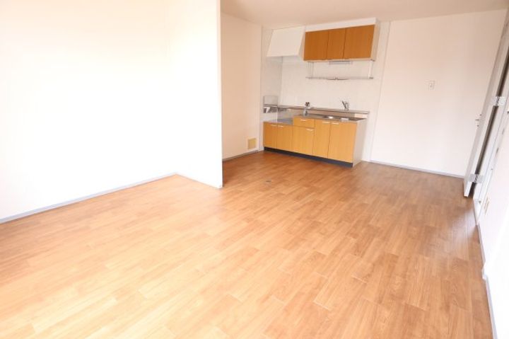 奈良県北葛城郡広陵町馬見北6丁目(アパート)の賃貸物件202の居間