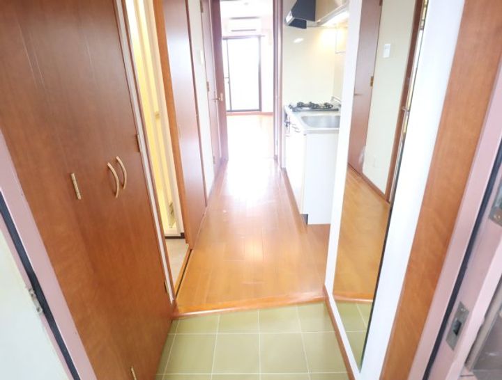 奈良県生駒市元町1丁目(マンション)の賃貸物件603の玄関