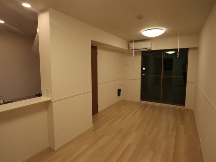 奈良県奈良市秋篠早月町(アパート)の賃貸物件の居間