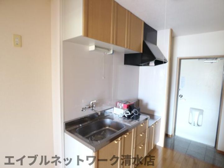静岡県静岡市清水区宮加三(マンション)の賃貸物件のキッチン
