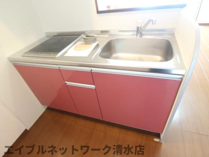 静岡県静岡市清水区銀座(アパート)の賃貸物件のキッチン