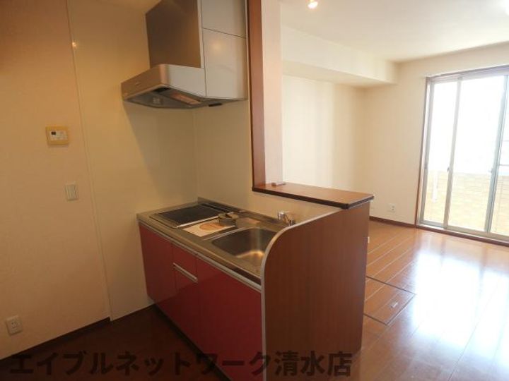 静岡県静岡市清水区銀座(アパート)の賃貸物件のキッチン
