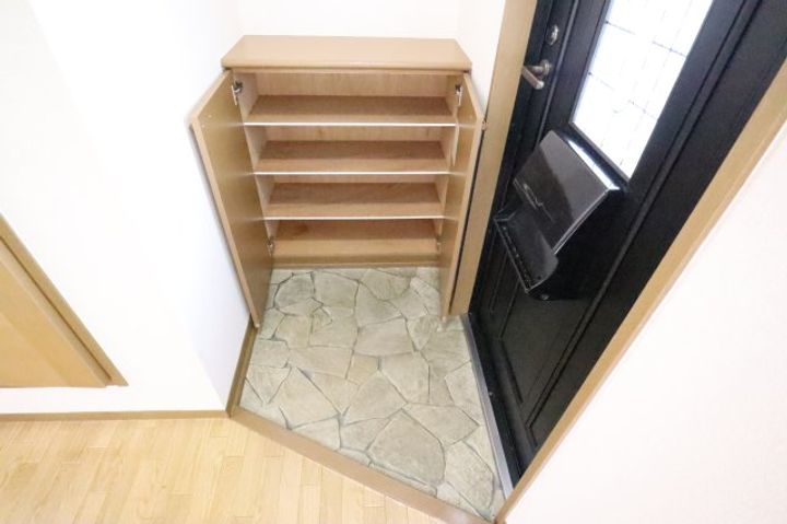 奈良県香芝市関屋(アパート)の賃貸物件の玄関