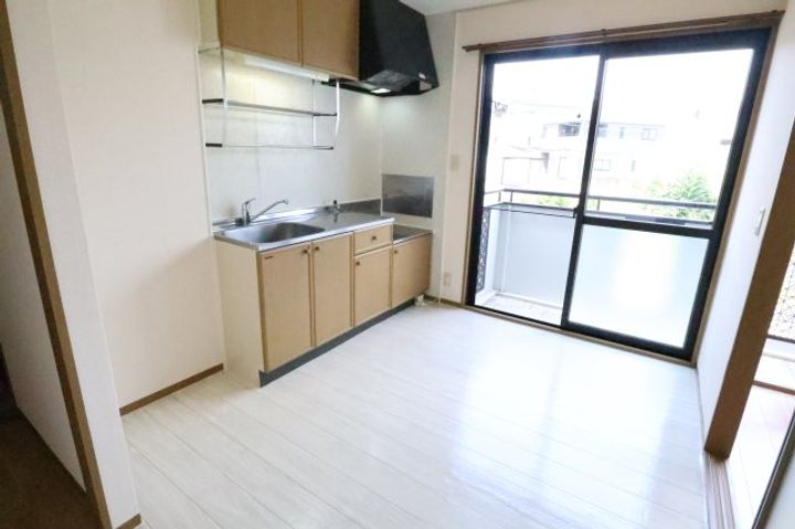 奈良県香芝市関屋(アパート)の賃貸物件の居間