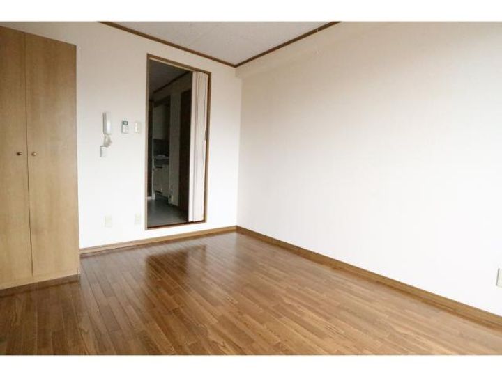 奈良県奈良市法蓮町(マンション)の賃貸物件325の居間