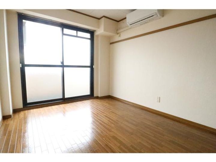 奈良県奈良市法蓮町(マンション)の賃貸物件325の居間