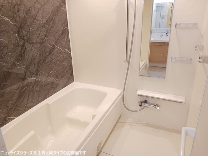 奈良県奈良市東九条町(アパート)の賃貸物件の風呂