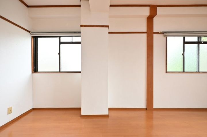 マンション芝の内装