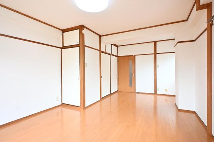 奈良県奈良市林小路町(マンション)の賃貸物件303の居間