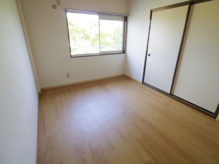 奈良県天理市丹波市町(アパート)の賃貸物件の寝室
