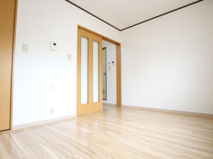奈良県奈良市東笹鉾町(アパート)の賃貸物件102の居間