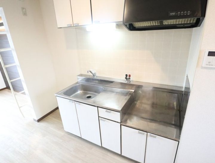 奈良県奈良市青野町2丁目(アパート)の賃貸物件のキッチン