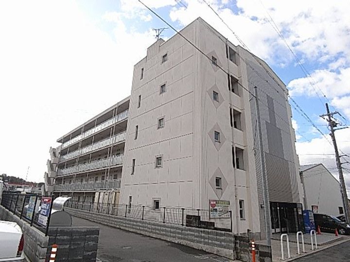 京都府木津川市木津(マンション)の賃貸物件507の外観