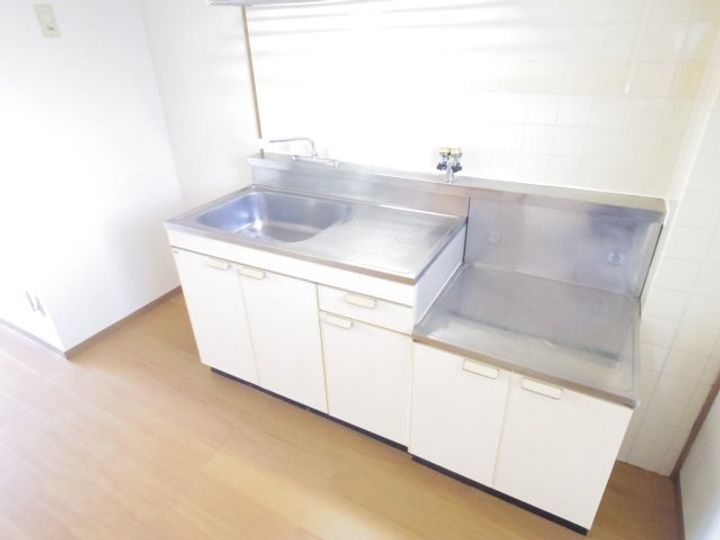 奈良県天理市富堂町(アパート)の賃貸物件のキッチン